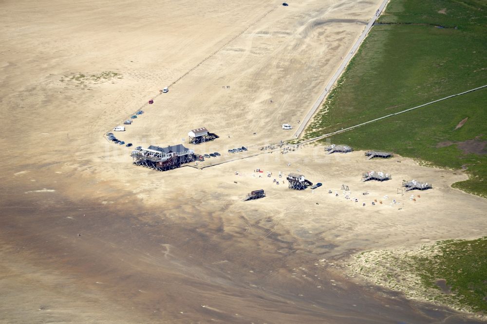 Luftaufnahme Sankt Peter-Ording - Sandstrand- Landschaft an der Nordsee- Küste in Sankt Peter-Ording im Bundesland Schleswig-Holstein