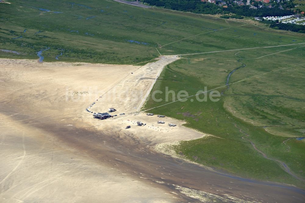 Sankt Peter-Ording von oben - Sandstrand- Landschaft an der Nordsee- Küste in Sankt Peter-Ording im Bundesland Schleswig-Holstein