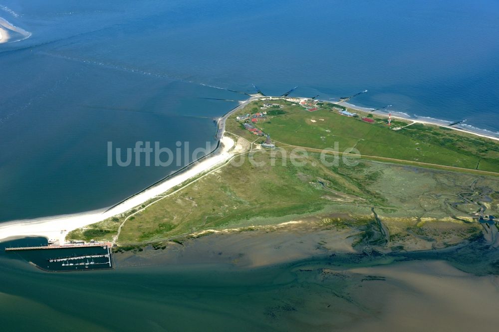 Luftaufnahme Wangerooge - Sandstrand- Landschaft an der Nordsee- Küste in Wangerooge im Bundesland Niedersachsen