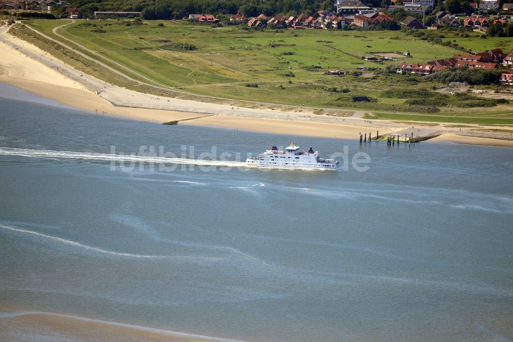 Norderney aus der Vogelperspektive: Sandstrand- Landschaft an der Nordsee in Norderney im Bundesland Niedersachsen