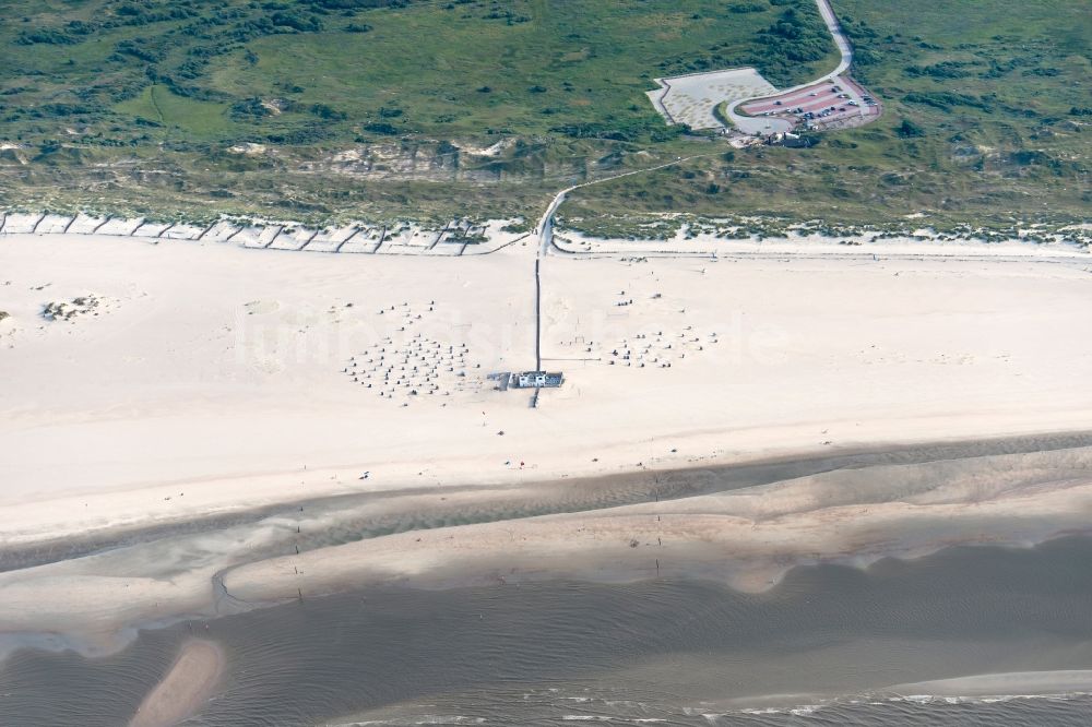 Luftbild Norderney - Sandstrand- Landschaft an der Nordsee in Norderney im Bundesland Niedersachsen