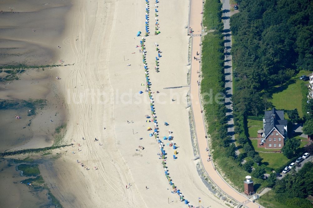 Wyk auf Föhr von oben - Sandstrand- Landschaft an der Nordsee in Wyk auf Föhr im Bundesland Schleswig-Holstein