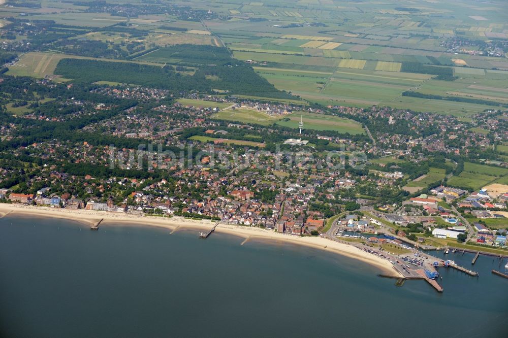 Wyk auf Föhr von oben - Sandstrand- Landschaft an der Nordsee in Wyk auf Föhr im Bundesland Schleswig-Holstein