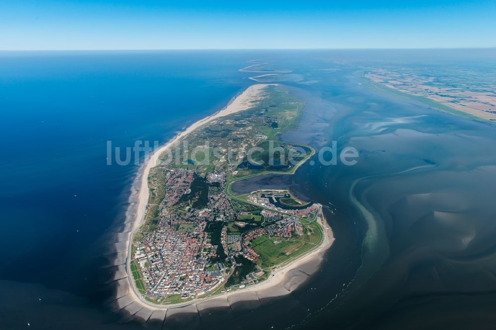 Luftbild Norderney - Sandstrand- Landschaft an der Nordsee zur Insel Norderney im Bundesland Niedersachsen