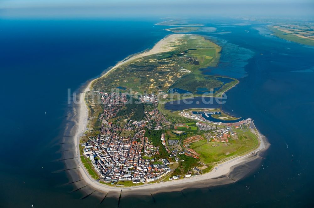 Luftbild Norderney - Sandstrand- Landschaft an der Nordsee zur Insel Norderney im Bundesland Niedersachsen