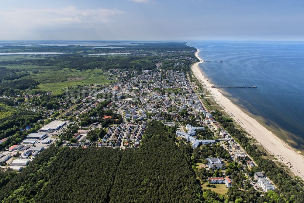 Luftbild Heringsdorf - Sandstrand- Landschaft an der Ostsee in Seebad Ahlbeck im Bundesland Mecklenburg-Vorpommern