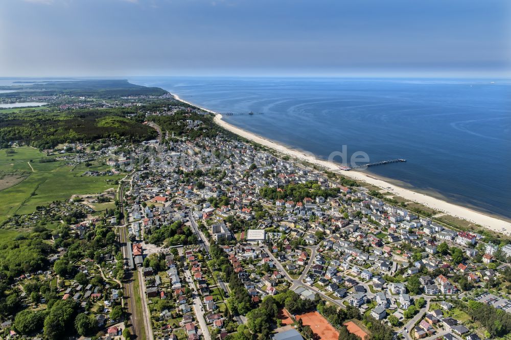 Luftbild Heringsdorf - Sandstrand- Landschaft an der Ostsee in Seebad Ahlbeck im Bundesland Mecklenburg-Vorpommern