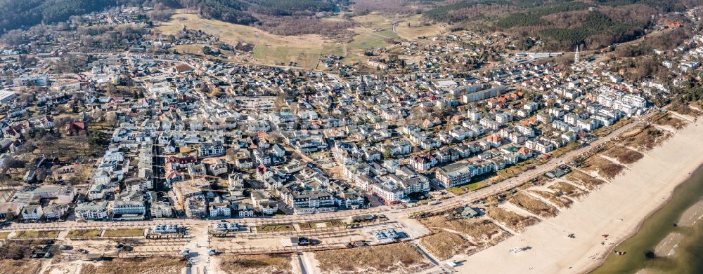 Heringsdorf von oben - Sandstrand- Landschaft an der Ostsee in Seebad Ahlbeck im Bundesland Mecklenburg-Vorpommern