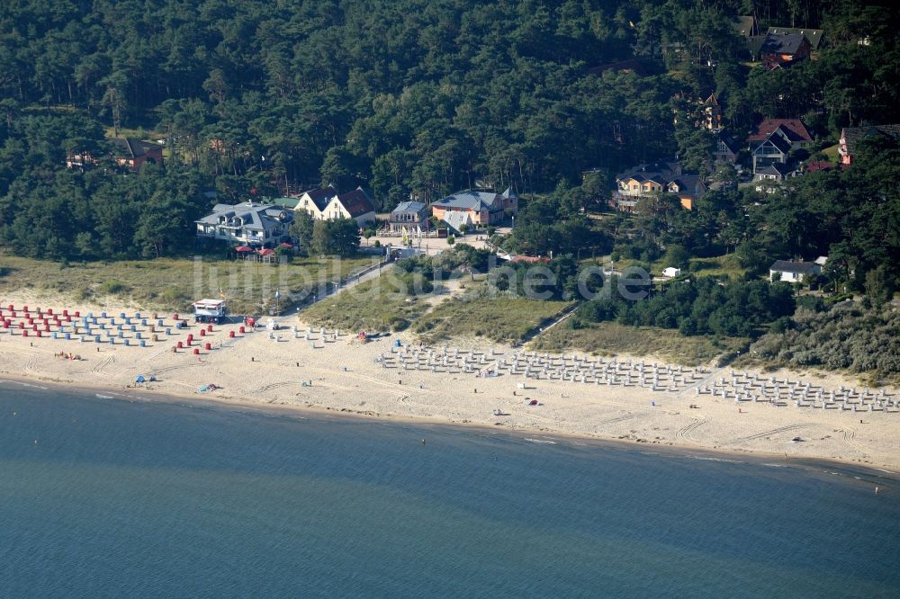 Luftaufnahme Trassenheide - Sandstrand- Landschaft an der Ostsee in Trassenheide im Bundesland Mecklenburg-Vorpommern