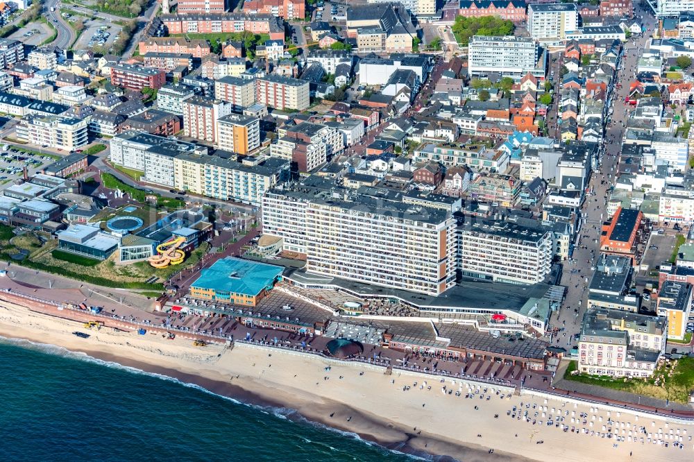 Luftbild Sylt - Sandstrand- Landschaft und Promenade im Ortsteil Westerland auf Sylt im Bundesland Schleswig-Holstein, Deutschland