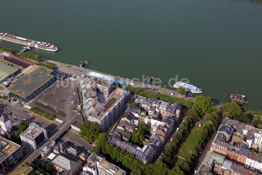 Mainz von oben - Sanierung des Gebäude der Stadtverwaltung - Rathaus in Mainz im Bundesland Rheinland-Pfalz, Deutschland