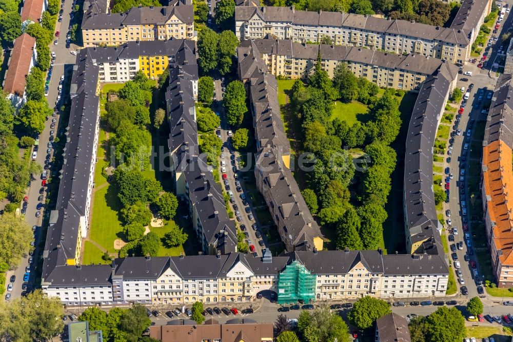 Luftbild Dortmund - Sanierung eines Gebäudekomplexes der Mehrfamilienhaussiedlung Neuer Graben in Dortmund im Bundesland Nordrhein-Westfalen, Deutschland