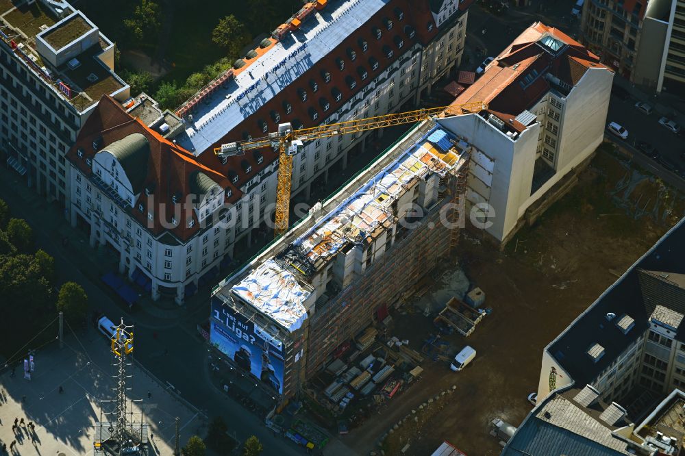 Luftaufnahme Leipzig - Sanierung eines Gebäudekomplexes des Projekts Harmelinquartier im Ortsteil Zentrum in Leipzig im Bundesland Sachsen, Deutschland