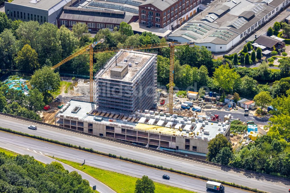 Luftbild Arnsberg - Sanierung des Hochhaus- Gebäude der Stadtverwaltung - Rathaus in Arnsberg im Bundesland Nordrhein-Westfalen, Deutschland