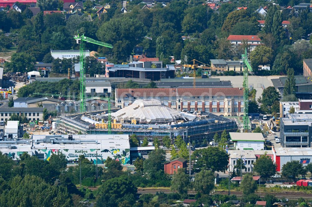 Luftaufnahme Potsdam - Sanierung Lokzirkus - alte Lokhalle im Ortsteil Babelsberg in Potsdam im Bundesland Brandenburg, Deutschland