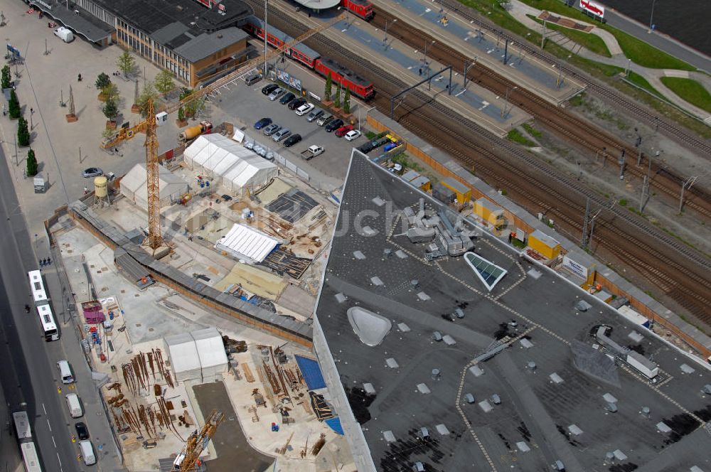 Luftbild Wolfsburg - Sanierung Phaeno-Vorplatz Wolfsburg