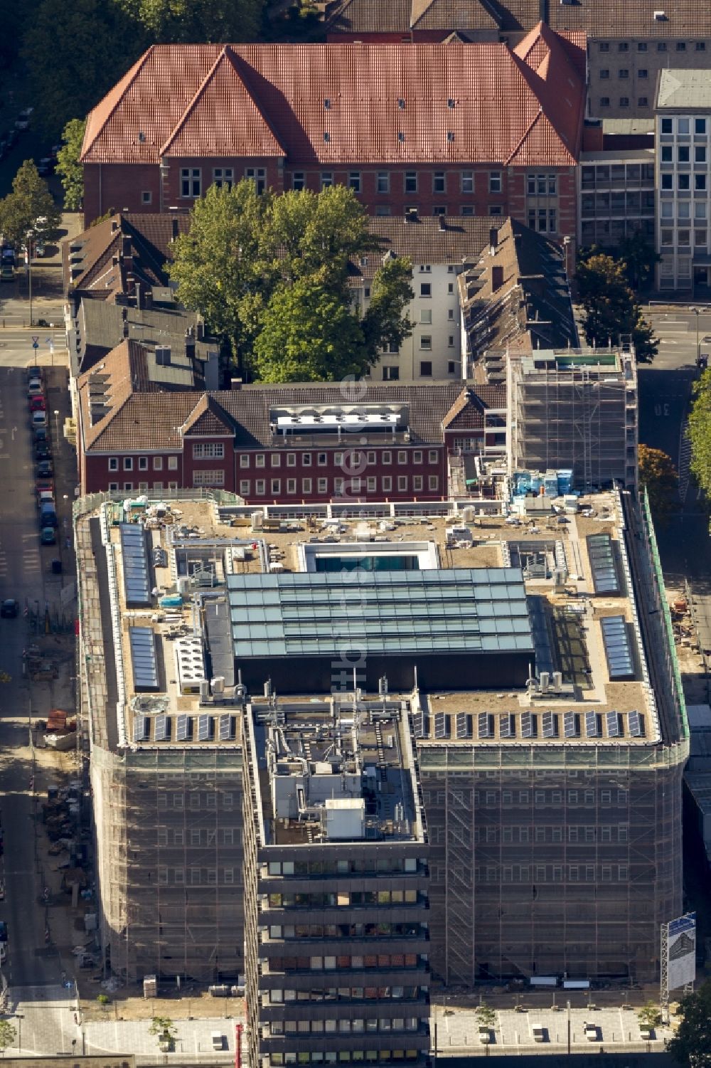 Luftbild Gelsenkirchen - Sanierung und Umbau des Hans-Sachs-Haus , dem Rathaus in Gelsenkirchen im Bundesland Nordrhein-Westfalen NRW