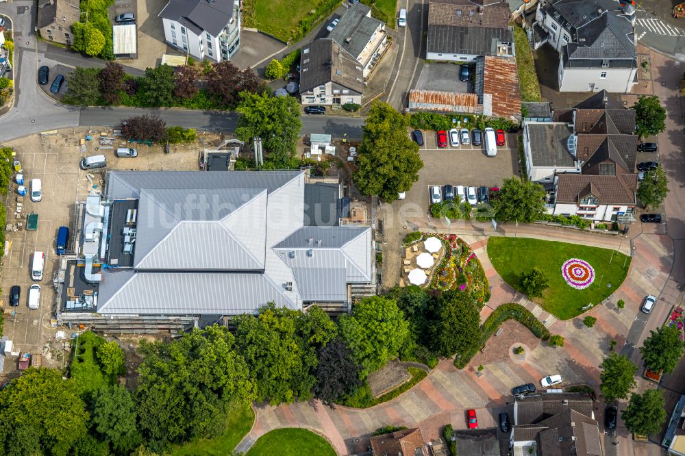 Luftbild Wickede (Ruhr) - Sanierung der Veranstaltungshalle Bürgerhaus Wickede in Wickede (Ruhr) im Bundesland Nordrhein-Westfalen, Deutschland