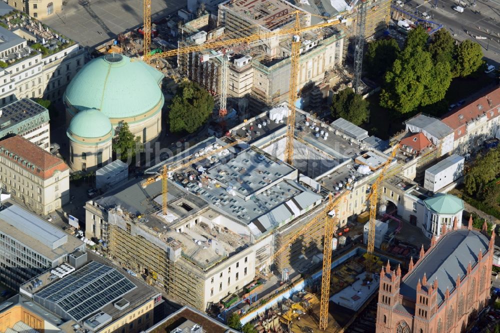 Luftaufnahme Berlin - Sanierung des Verwaltungs- und Magazingebäudes der Staatsoper in Berlin