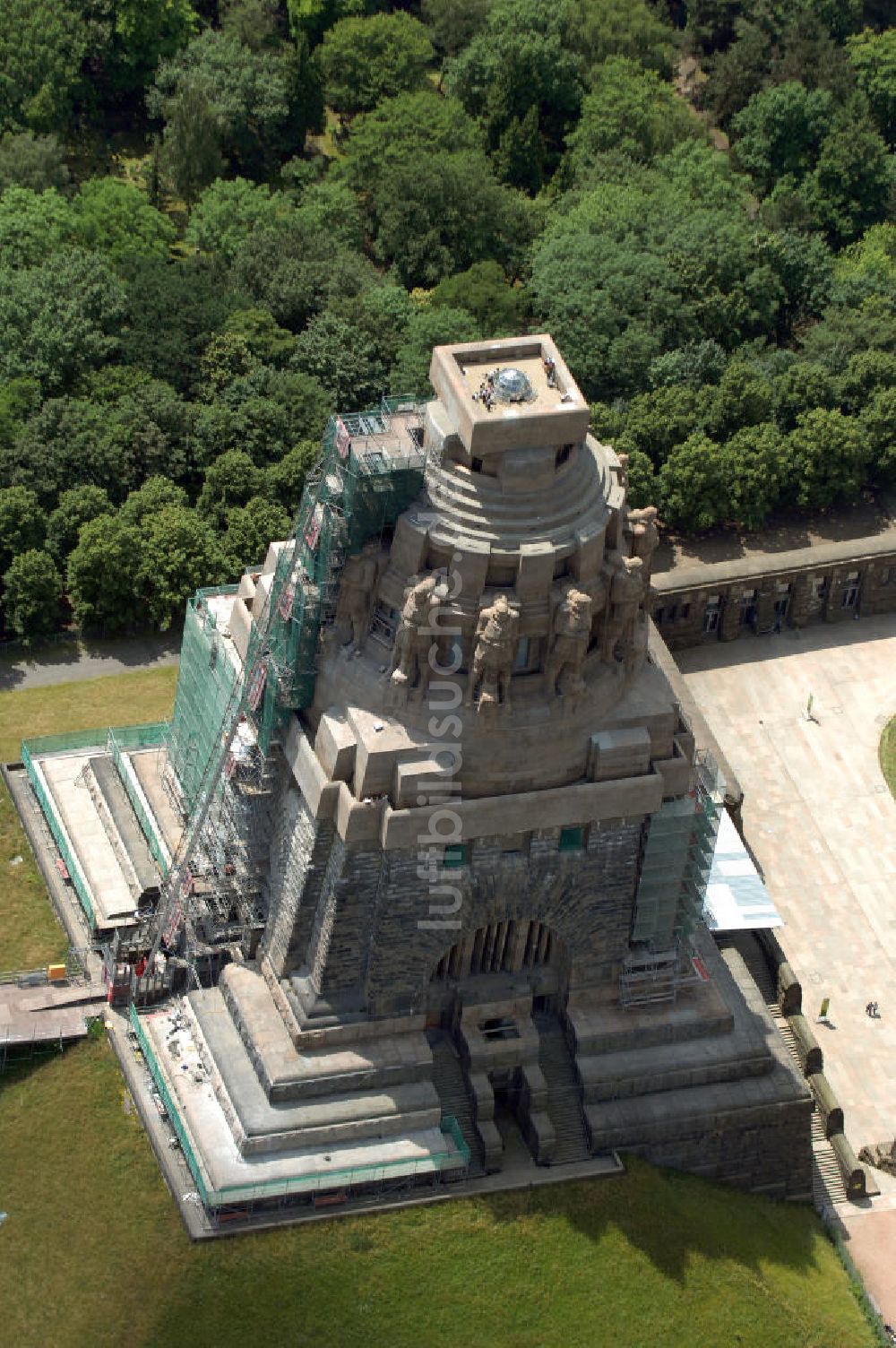 Leipzig von oben - Sanierung Völkerschlachtdenkmal Leipzig