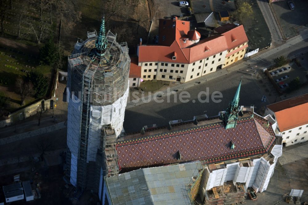 Luftbild Wittenberg - Sanierungs- , Umbau- und Restaurationsarbeiten an Turm und Kirchenbauten der Schlosskirche in Wittenberg in Sachsen-Anhalt