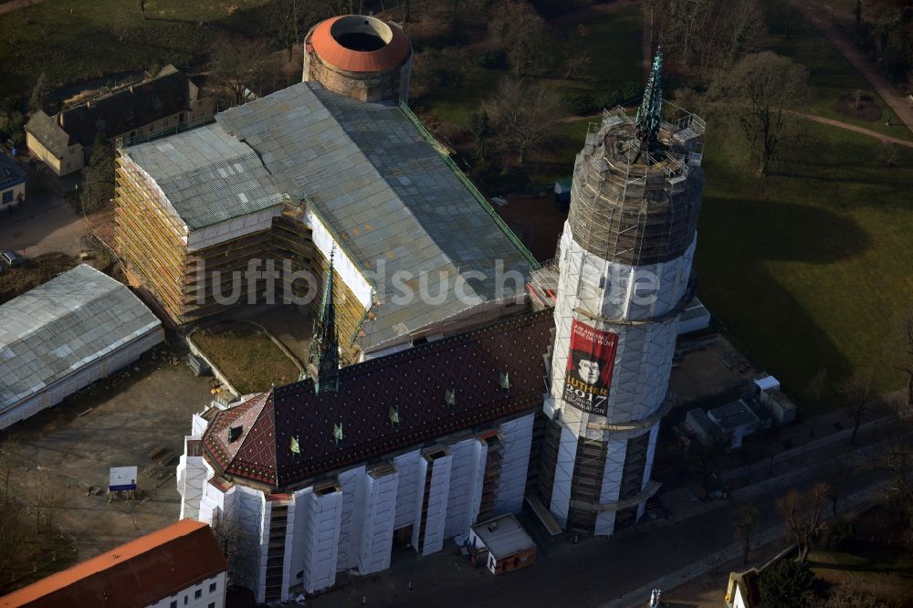 Wittenberg von oben - Sanierungs- , Umbau- und Restaurationsarbeiten an Turm und Kirchenbauten der Schlosskirche in Wittenberg in Sachsen-Anhalt