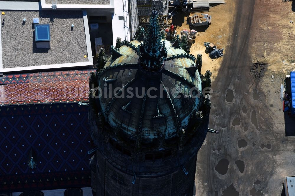 Luftbild Lutherstadt Wittenberg - Sanierungs- , Umbau- und Restaurationsarbeiten am Turm der Schlosskirche in Wittenberg in Sachsen-Anhalt