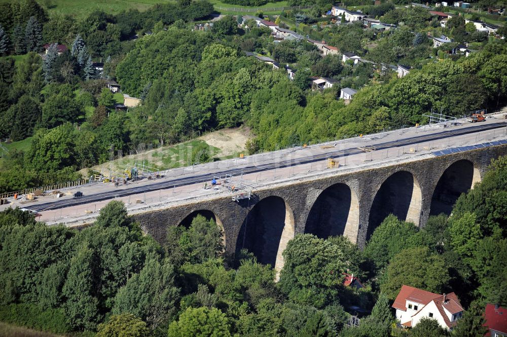 Luftaufnahme Eisenach - Sanierungsarbeiten der Karolinentalbrücke Eisenach