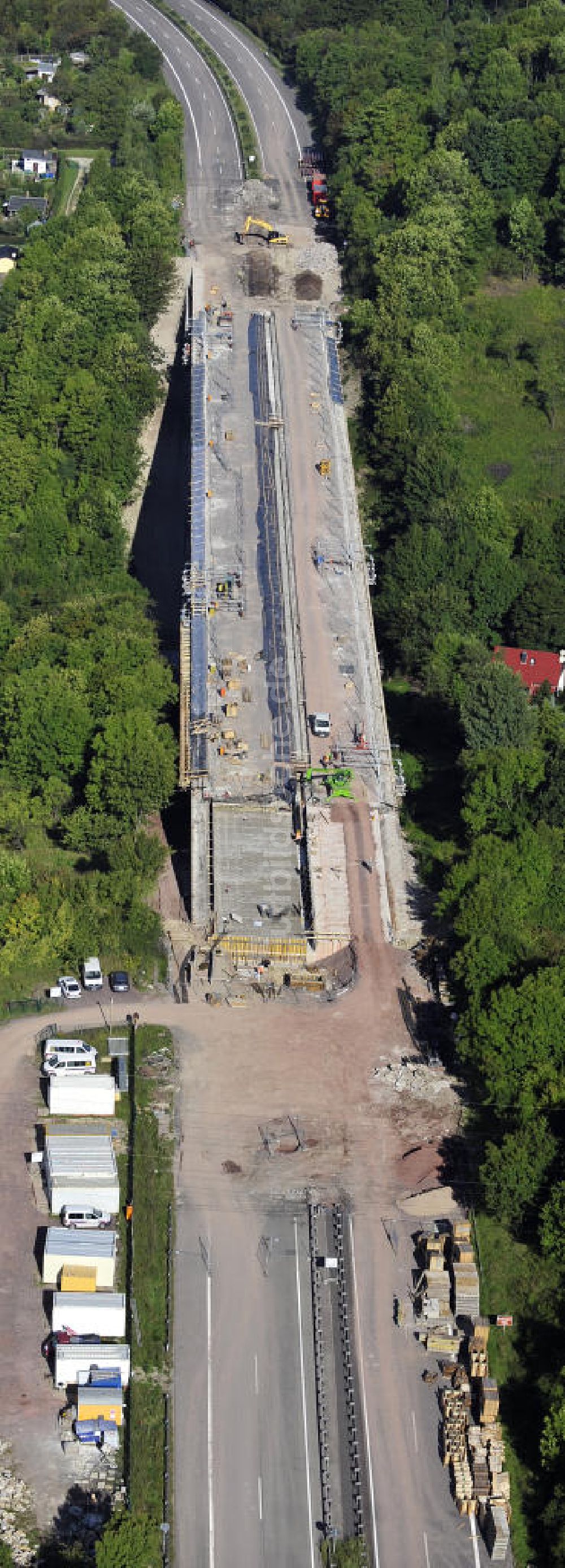 Eisenach von oben - Sanierungsarbeiten der Karolinentalbrücke Eisenach