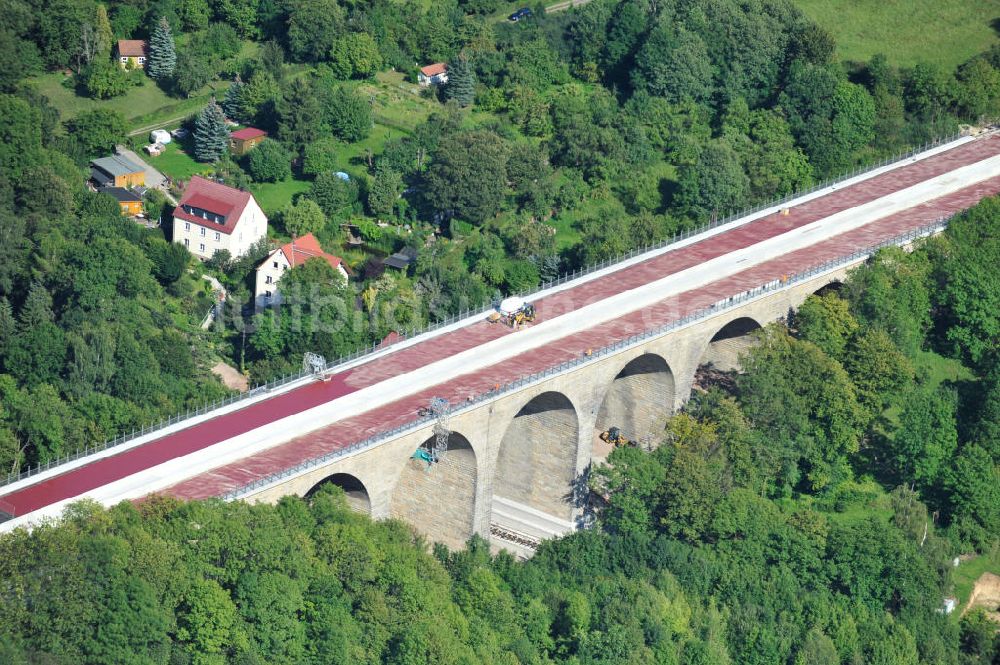 Luftaufnahme Eisenach - Sanierungsarbeiten der Karolinentalbrücke Eisenach