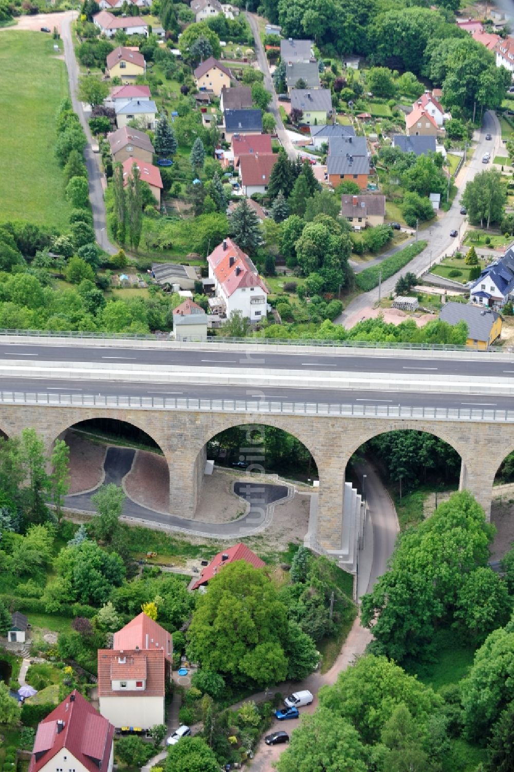 Luftbild Eisenach - Sanierungsarbeiten der Karolinentalbrücke Eisenach