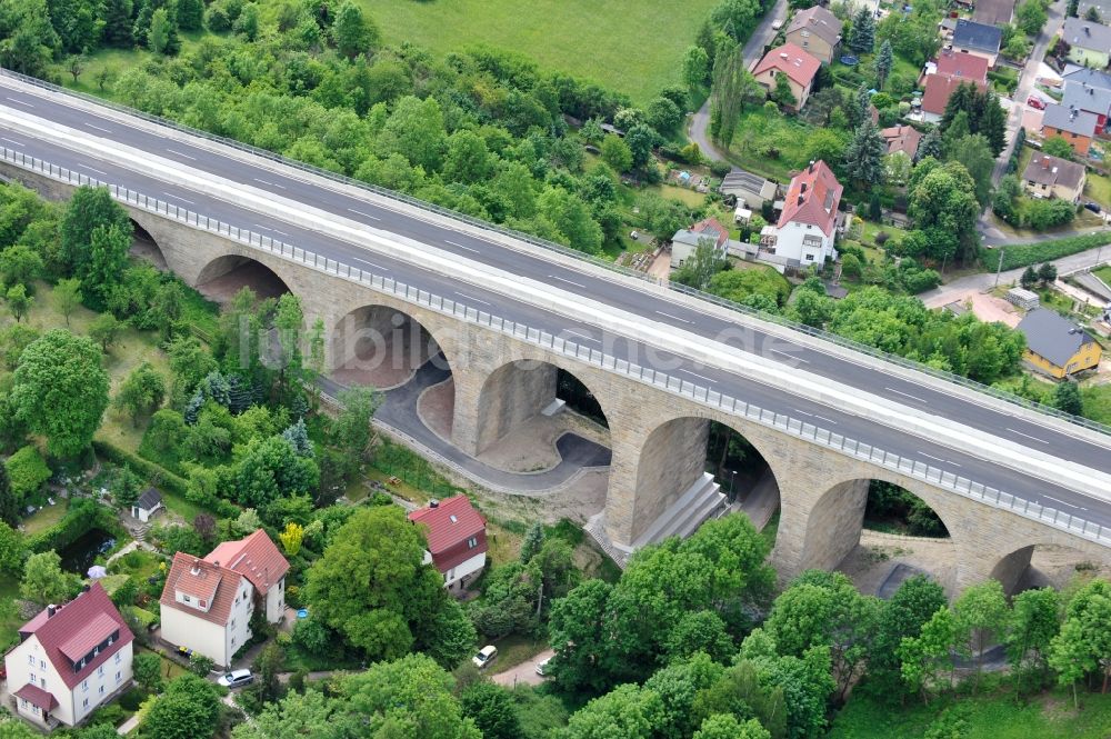 Luftaufnahme Eisenach - Sanierungsarbeiten der Karolinentalbrücke Eisenach