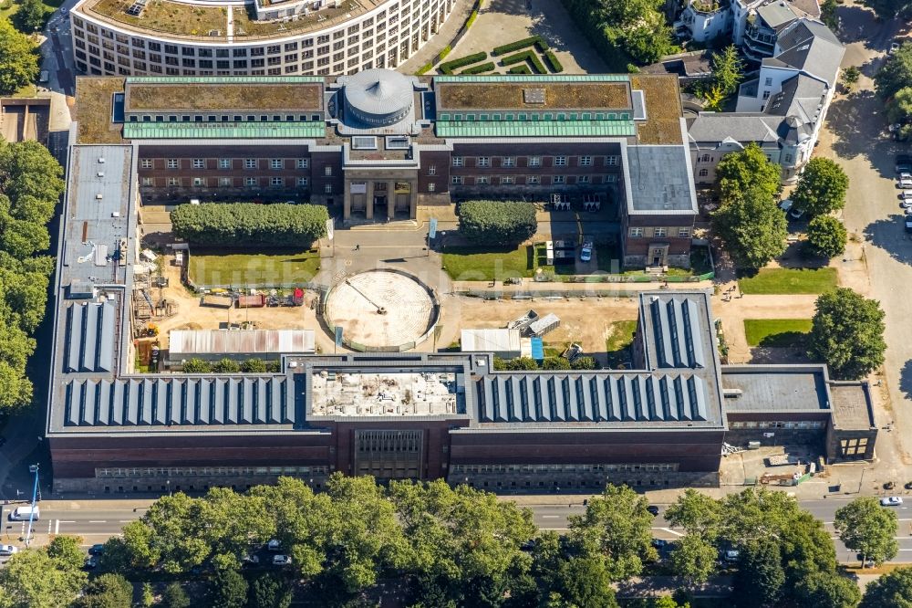 Düsseldorf von oben - Sanierungsarbeiten am Kunstpalast in Düsseldorf im Bundesland Nordrhein-Westfalen, Deutschland