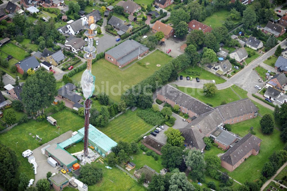 Luftbild Garding - Sanierungsarbeiten am Sendemast Garding / Eiderstedt