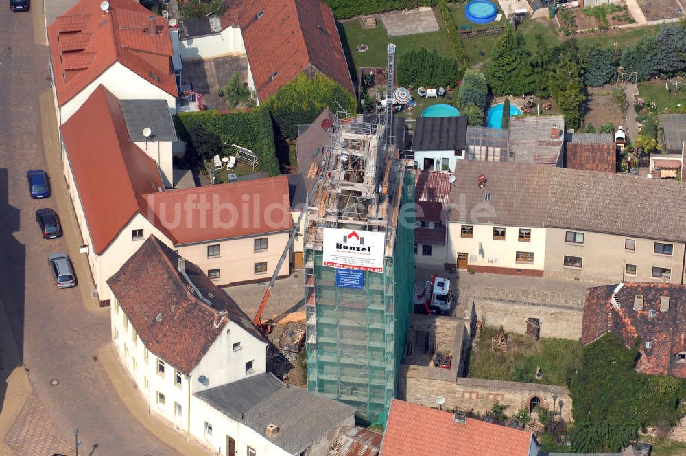 Luftbild Allstedt - Sanierungsarbeiten an der St.Wigberti Kirche in Allstedt