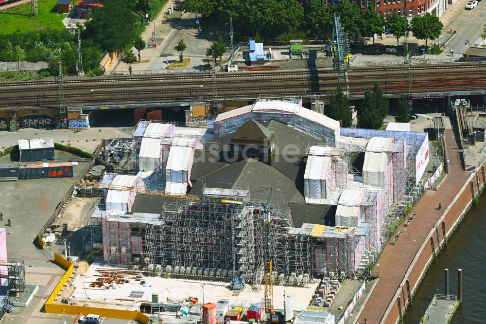 Luftaufnahme Hamburg - Sanierungsbaustelle Veranstaltungshalle Deichtorhallen in Hamburg, Deutschland