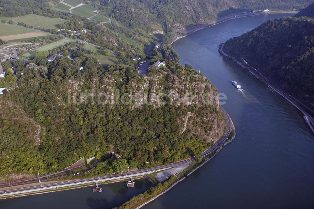 Sankt Goarshausen von oben - Schieferfelsen Loreley