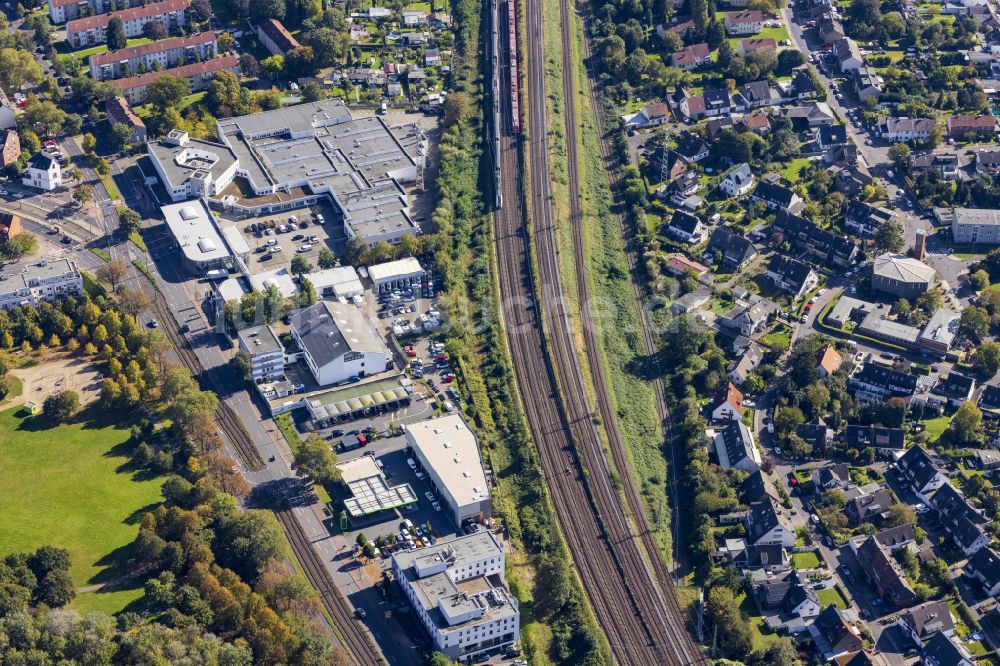 Luftaufnahme Düsseldorf - Schienen und Gleisverlauf- im Streckennetz der Deutschen Bahn in Düsseldorf im Bundesland Nordrhein-Westfalen, Deutschland