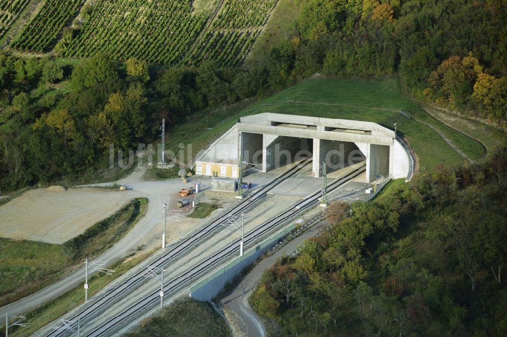 Luftbild Karsdorf - Schienentunnel - Viadukt der Deutschen Bahn in Karsdorf im Bundesland Sachsen-Anhalt