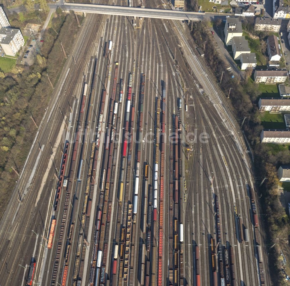 Hamm aus der Vogelperspektive: Schienenverkehr auf dem Rangier- und Güterbahnhof in Hamm im Bundesland Nordrhein-Westfalen