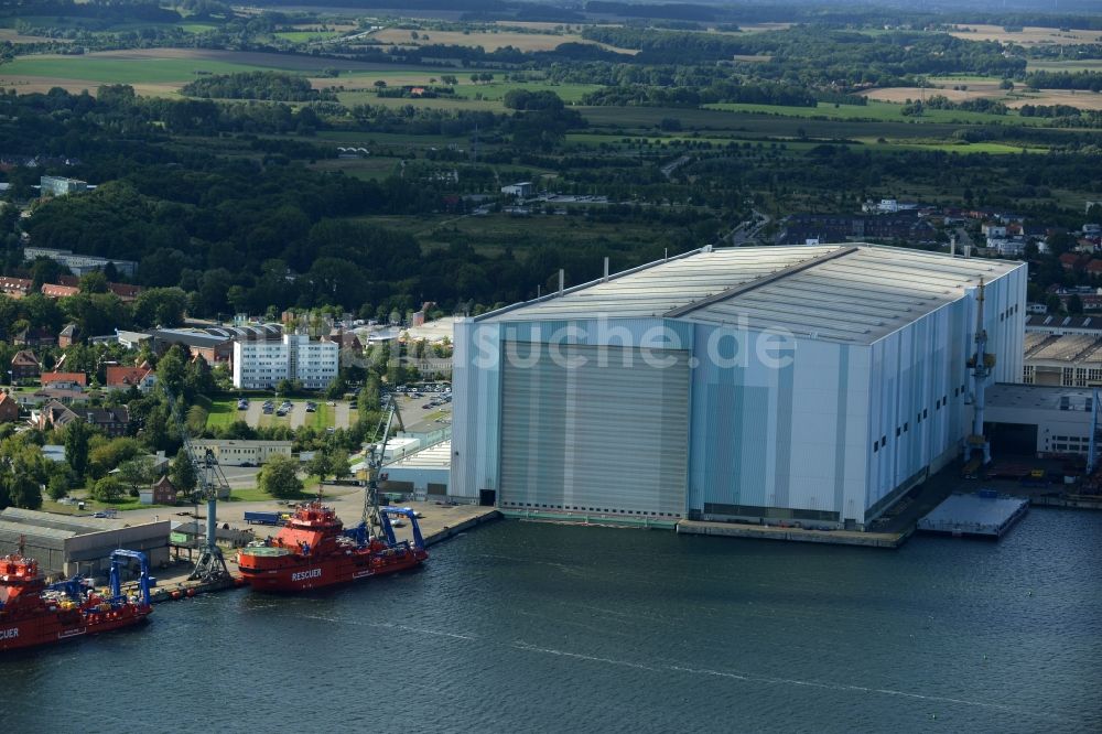 Wismar aus der Vogelperspektive: Schiffbauzentrum Werft Nordic Yards in Wismar im Bundesland Mecklenburg-Vorpommern