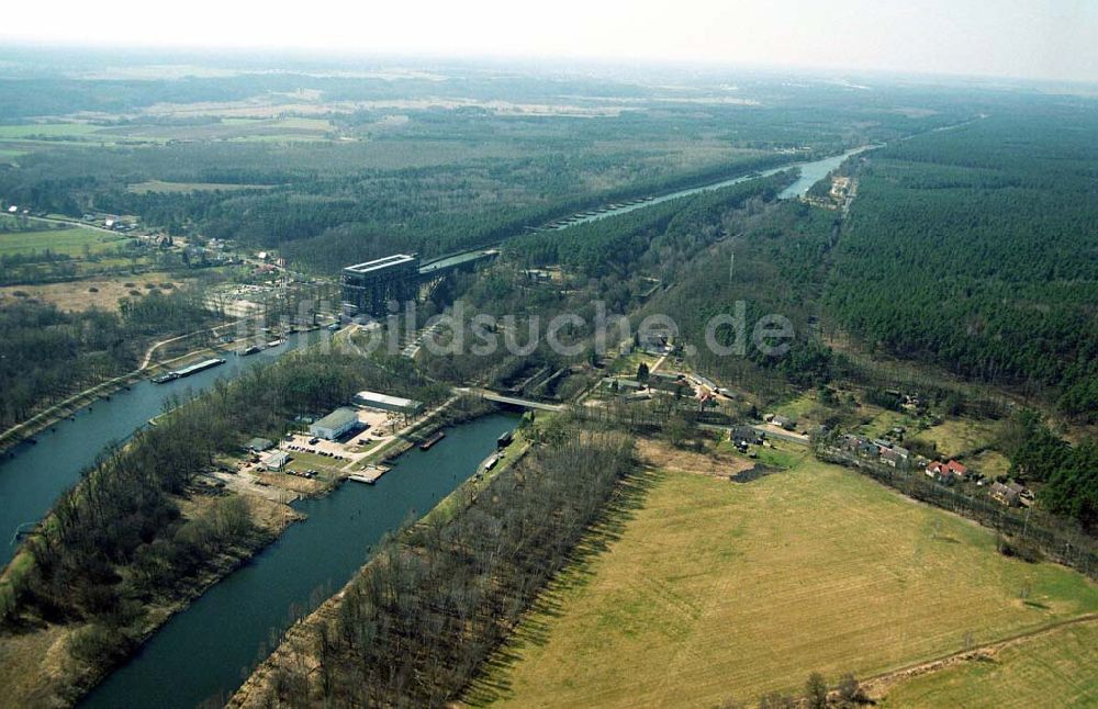 Luftbild Niederfinow - Schiffshebewerk am Finowkanal