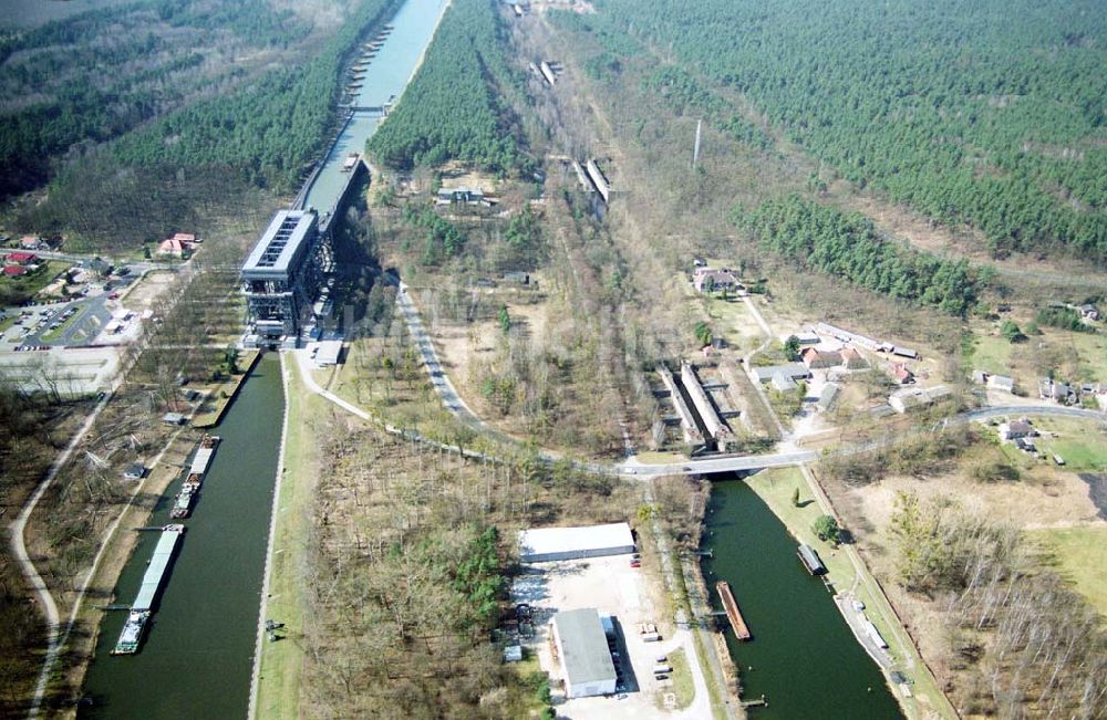 Luftbild Niederfinow - Schiffshebewerk am Finowkanal