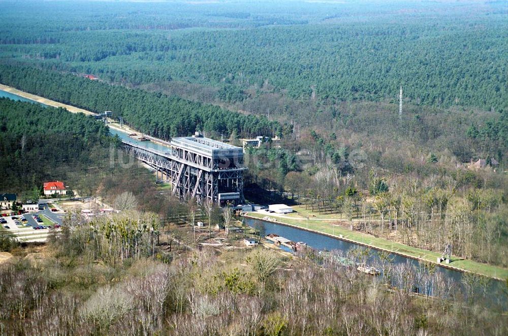 Niederfinow von oben - Schiffshebewerk am Finowkanal