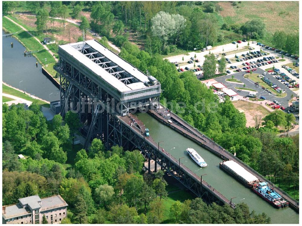 Niederfinow / BRB aus der Vogelperspektive: Schiffshebewerk am Finowkanal