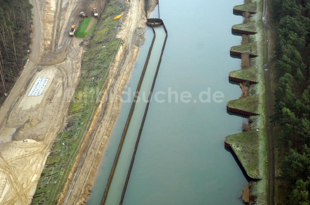 Niederfinow aus der Vogelperspektive: Schiffshebewerk Niederfinow mit Erweiterungsbaustelle und Neubaufläche