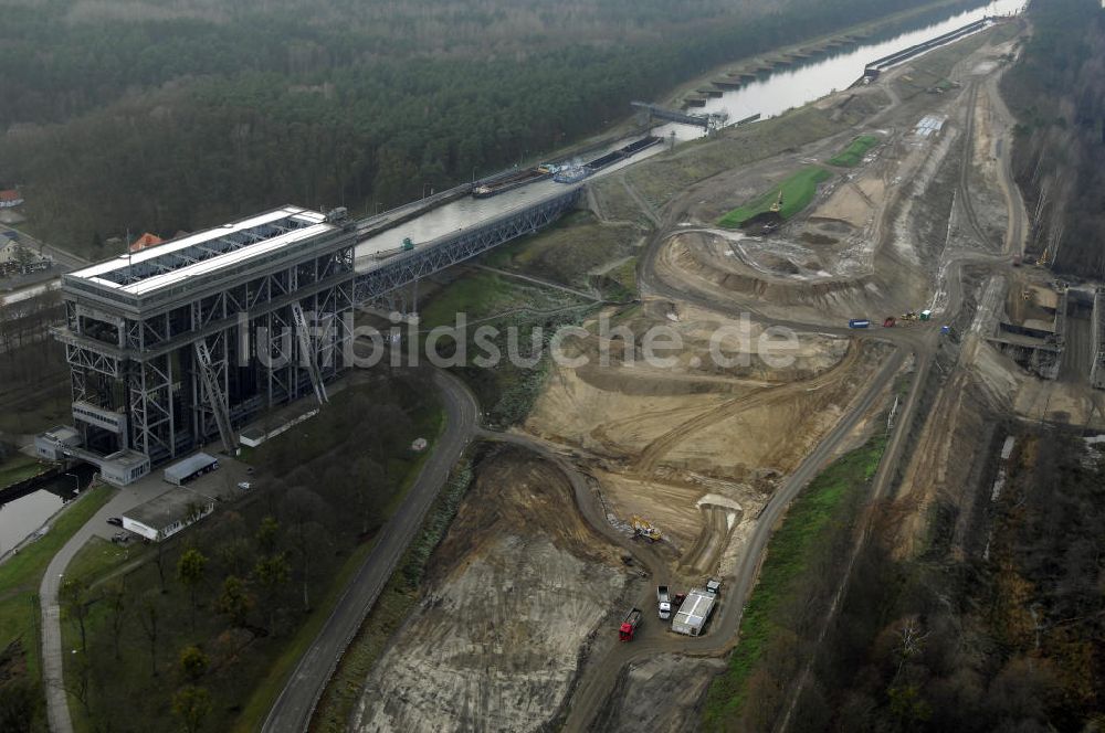 Niederfinow aus der Vogelperspektive: Schiffshebewerk Niederfinow mit Erweiterungsbaustelle und Neubaufläche