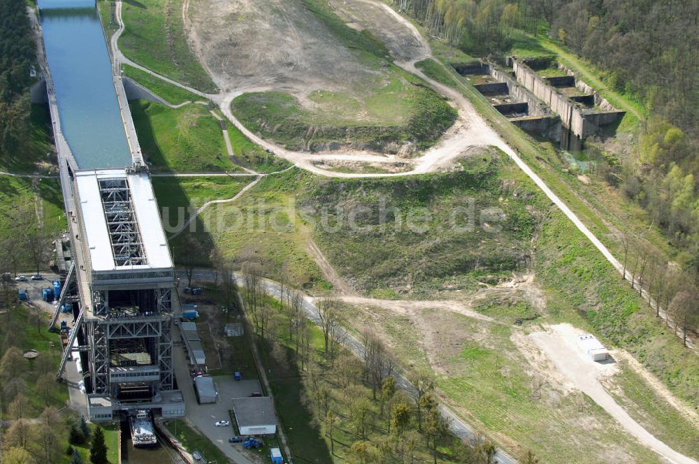 Luftbild Niederfinow - Schiffshebewerk Niederfinow mit Neubaufläche