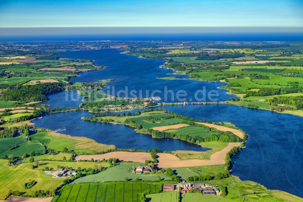 Boren von oben - Schlei Brücken Baustelle Lindaunis in Boren im Bundesland Schleswig-Holstein, Deutschland