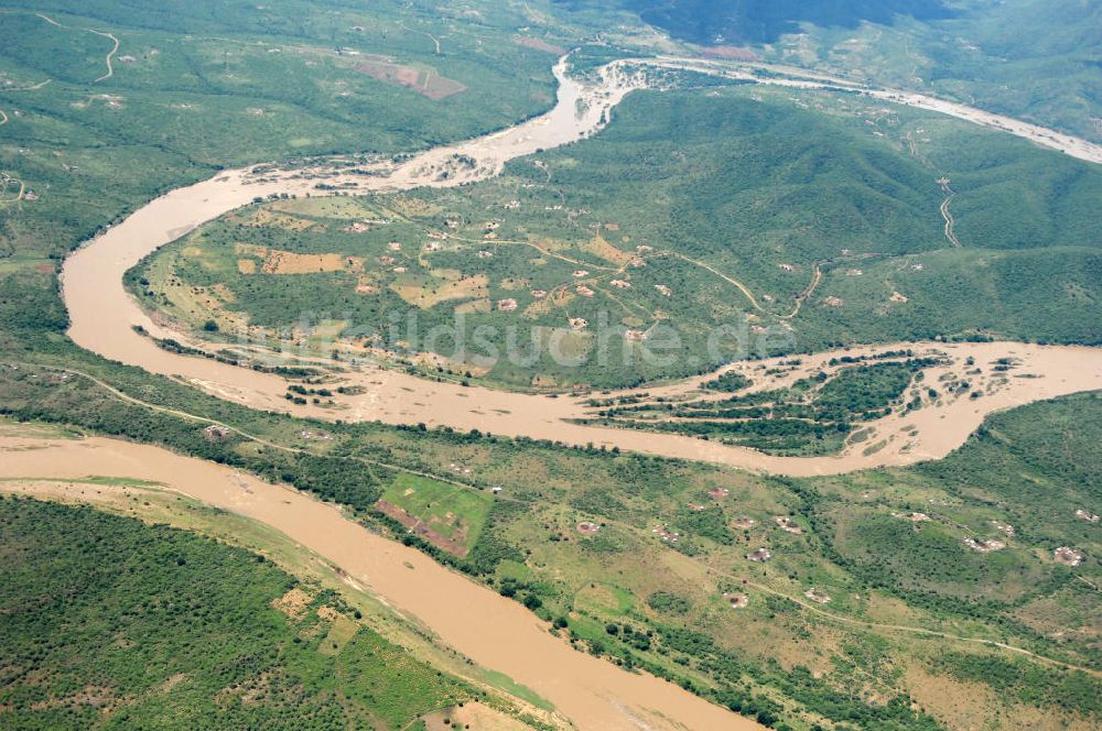 KwaZulu-Natal von oben - Schleife des Tugela Fluss - loop of the Tugela River